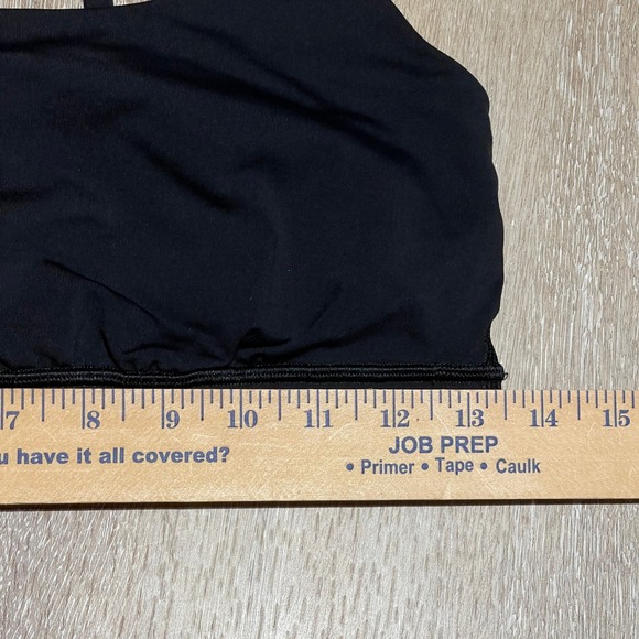 Lululemon Black Criss Cross Back Yoga Workout‎ Energy Sports Bra Size 8 EUC - Picture 4 of 4